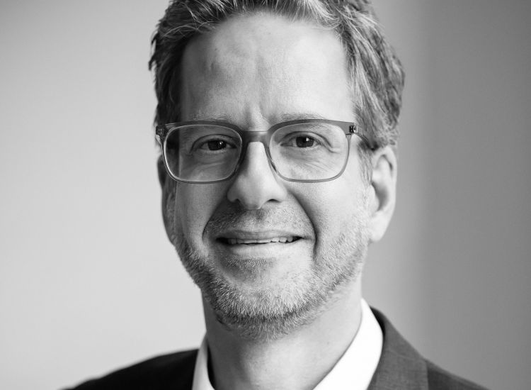 Dr. Jens-Peter Eickoff